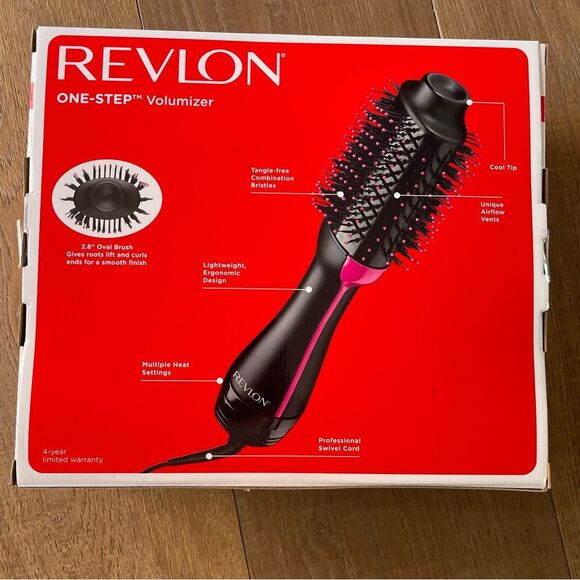 Revlon® Pro Collection Salon One-Step Hair Dryer & Volumizer - Picture 4 of 9